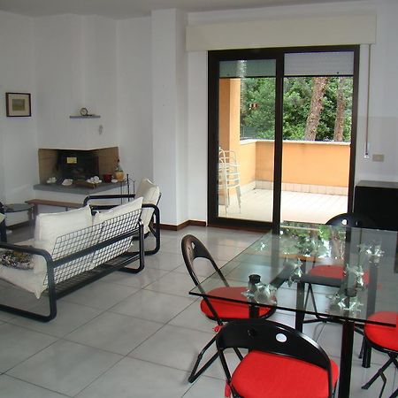 Appartamento Sirolo Habitación foto